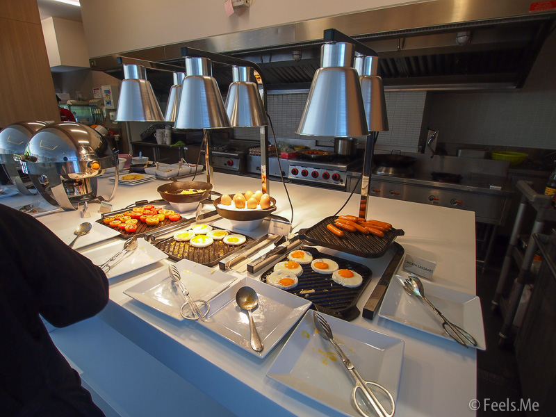 Hyatt Place Patong Western breakfast selection