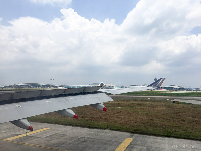 SQ SIN CAN Economy Class Touch down