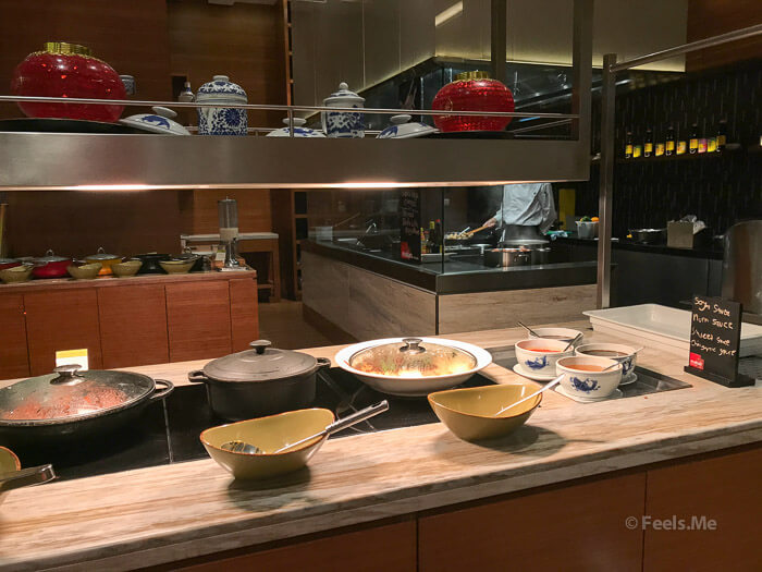 DoubleTree JB Makan Kitchen Buffet Breakfast Chinese Corner