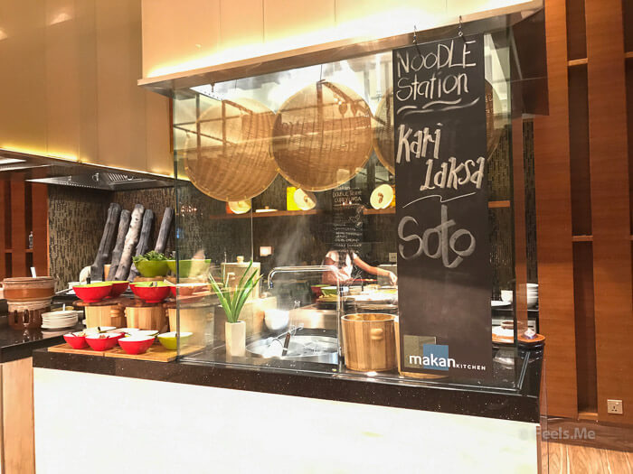 DoubleTree JB Makan Kitchen Buffet Breakfast Noddle Station