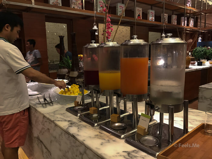 DoubleTree JB Makan Kitchen Buffet Breakfast Juice