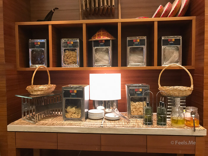 DoubleTree JB Makan Kitchen Buffet Breakfast Chips corner